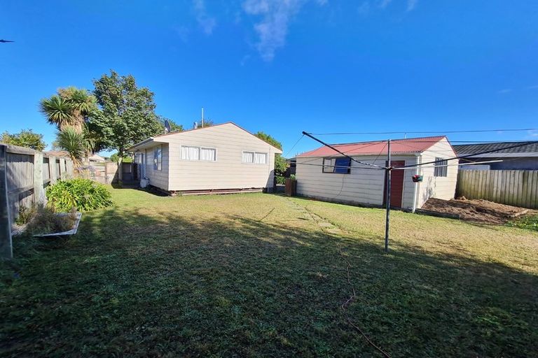 Photo of property in 57 Arcon Drive, Broomfield, Christchurch, 8042