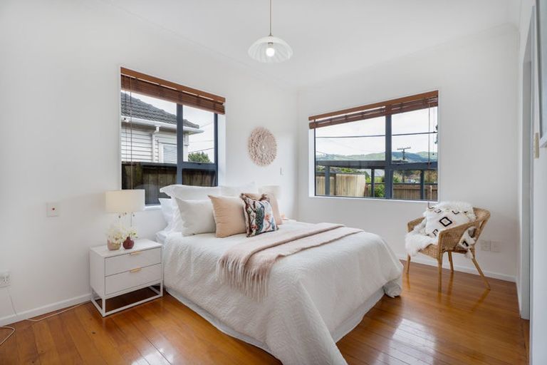 Photo of property in 54 Athlone Crescent, Avalon, Lower Hutt, 5011