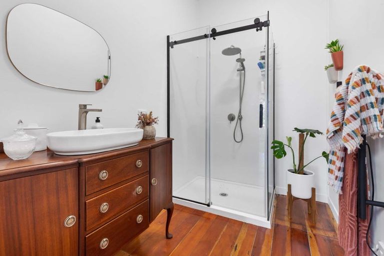 Photo of property in 1 Goldsmith Street, Maeroa, Hamilton, 3200