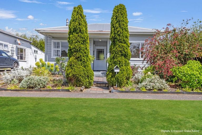 Photo of property in 21 Portia Street, Stratford, 4332