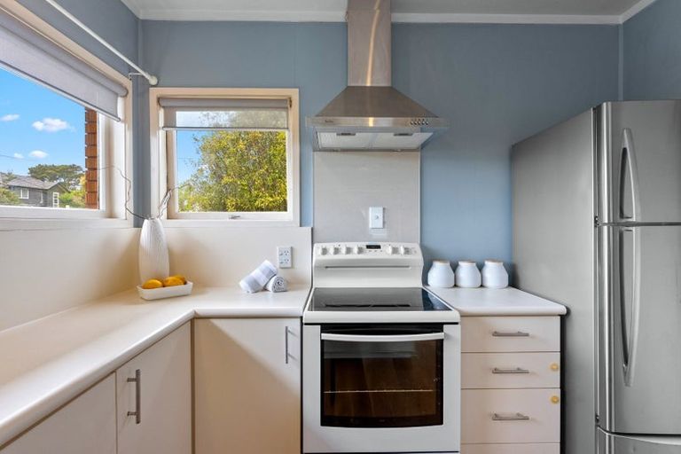 Photo of property in 1/4 Waterloo Road, Milford, Auckland, 0620