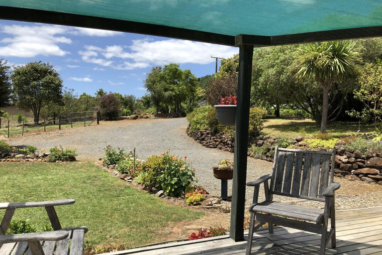 Photo of property in 110 River Drive, Kerikeri, 0294