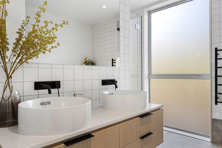 Photo of property in 13/33 Kilmore Street, Christchurch Central, Christchurch, 8013