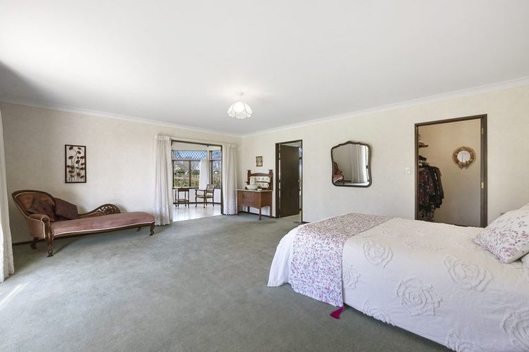 Photo of property in 145 Racecourse Road, Cambridge, 3493