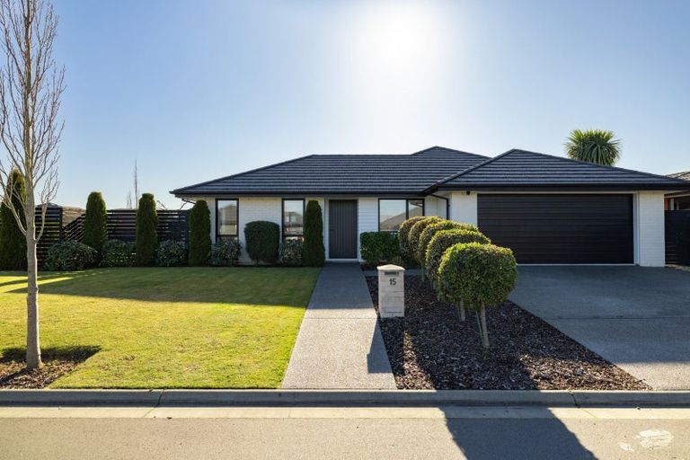 Photo of property in 15 Exeter Lane, Rolleston, 7614