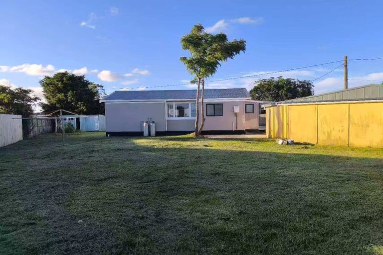 Photo of property in 147 Bruce Mclaren Road, Henderson, Auckland, 0612