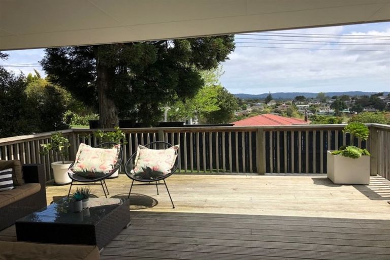 Photo of property in 1/84 Rosier Road, Glen Eden, Auckland, 0602