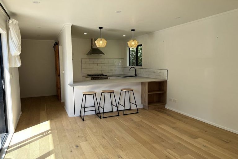 Photo of property in 6 Falla Street, Paraparaumu Beach, Paraparaumu, 5032