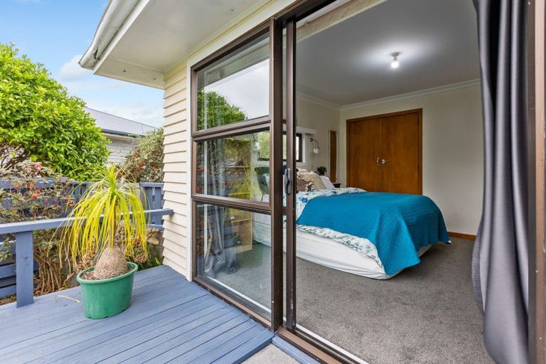 Photo of property in 17 Watene Crescent, Waitara, 4320
