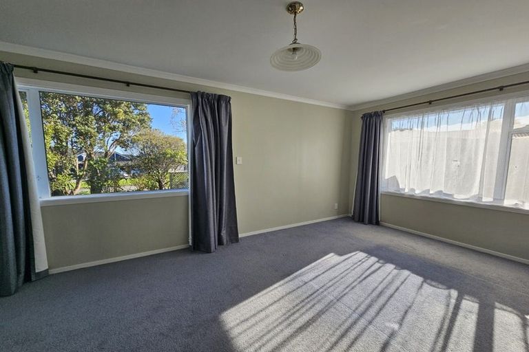 Photo of property in 30 The Quarterdeck, Whitby, Porirua, 5024
