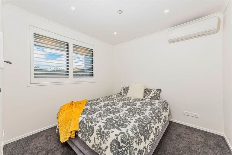 Photo of property in 4 Mayfly Lane, Hobsonville, Auckland, 0616