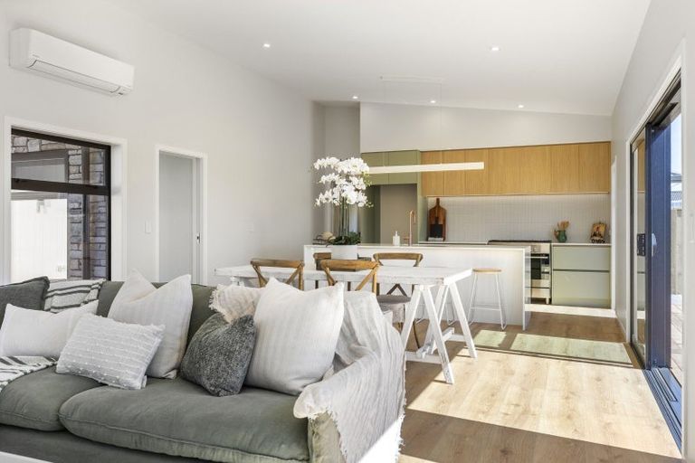 Photo of property in 15 Makomako Crescent, Wharewaka, 3330
