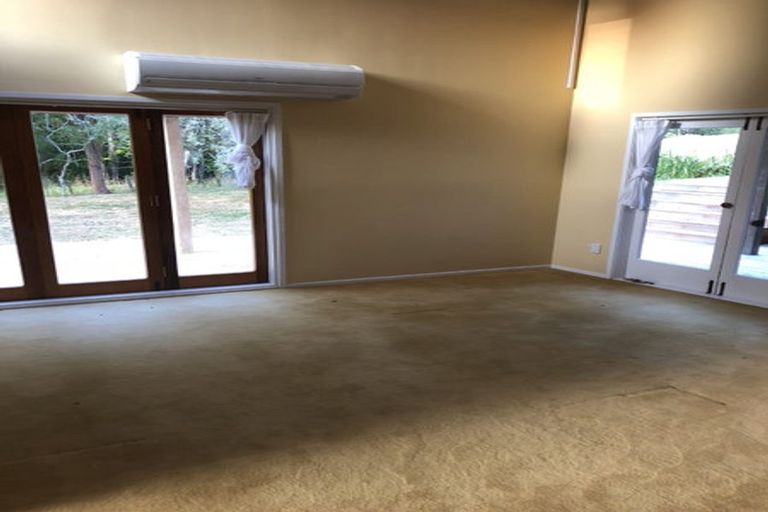 Photo of property in 5 Inchinnam Road, Flat Bush, Auckland, 2016