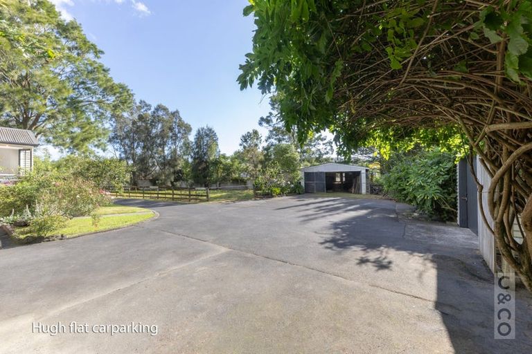 Photo of property in 76 Awaroa Road, Helensville, 0800