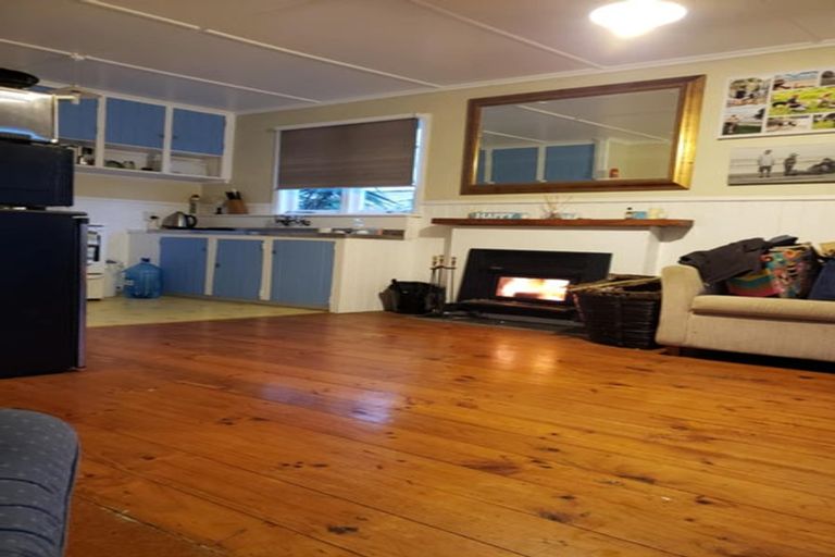 Photo of property in 3819 State Highway 1, Waipu, 0582