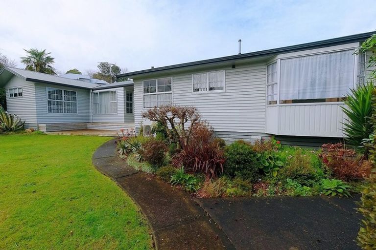 Photo of property in 18 Cypress Crescent, Pukete, Hamilton, 3200