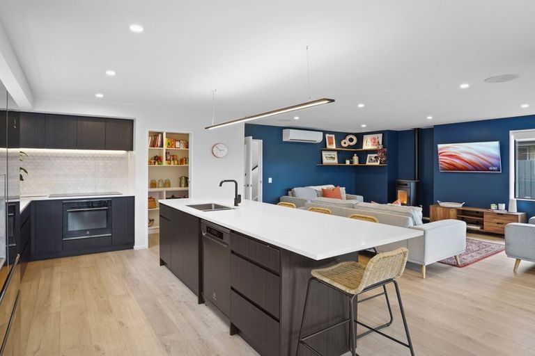 Photo of property in 9 Musket Lane, Broomfield, Christchurch, 8042