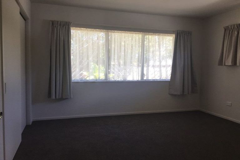 Photo of property in 3/2 Lanark Road, Kerikeri, 0230