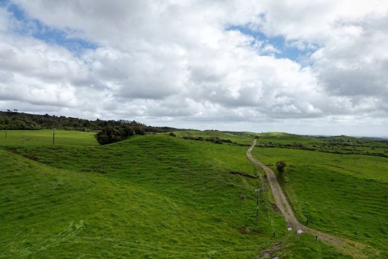 Photo of property in 39 Pat Kingi Drive, Te Kauwhata, 3710