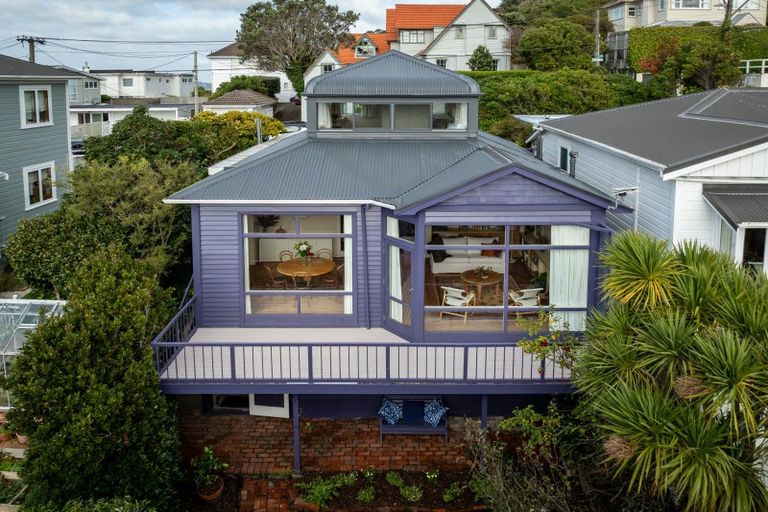 Photo of property in 32 Wade Street, Wadestown, Wellington, 6012
