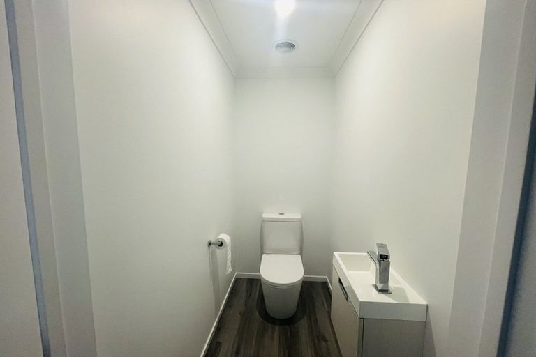 Photo of property in 10 James Prebble Drive, Prebbleton, 7604