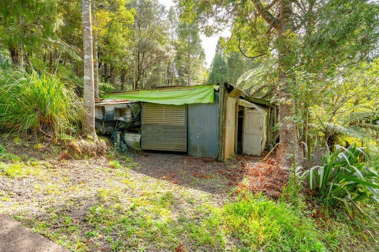Photo of property in 14 Te Aute Ridge Road, Waitakere, Henderson, 0781