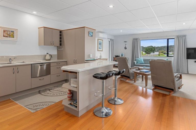 Photo of property in 42 Tongatu Road, Ngunguru, Whangarei, 0173