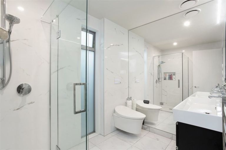 Photo of property in 27 Clare Road, St Albans, Christchurch, 8014