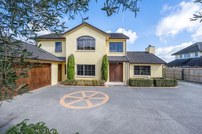 Photo of property in 49 Westerham Drive, Dannemora, Auckland, 2016