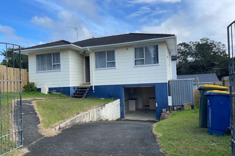 Photo of property in 16 Spinella Drive, Bayview, Auckland, 0629