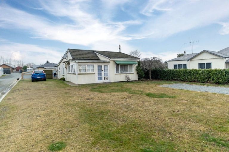 Photo of property in 225 Talbot Street, Geraldine, 7930