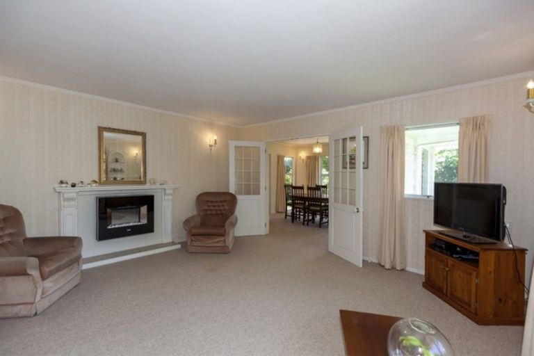 Photo of property in 32 Kohekohe Road, Waikanae, 5036