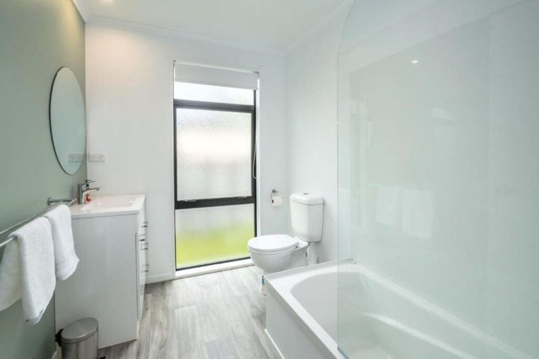 Photo of property in 4 Tuscan Lane, Martinborough, 5711