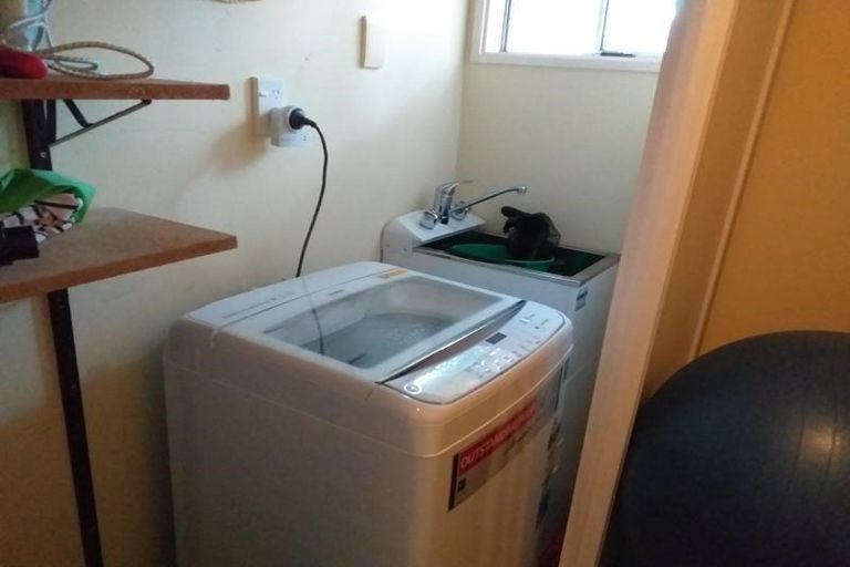 Photo of property in 35b Dominion Park Street, Johnsonville, Wellington, 6037