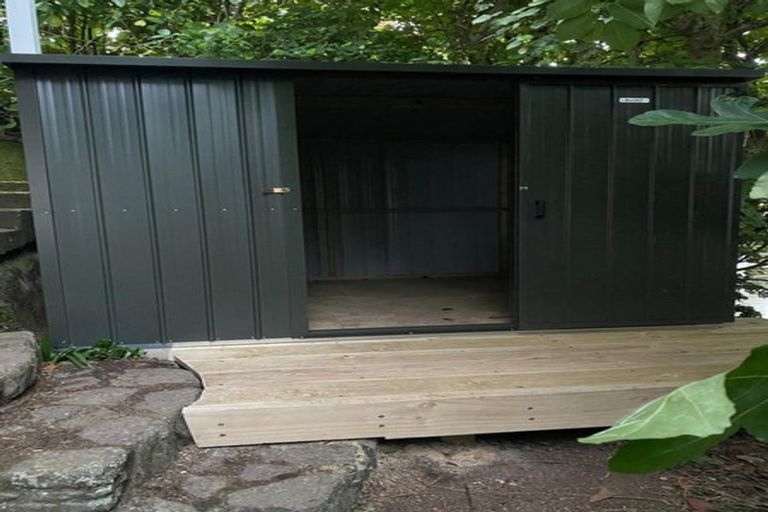 Photo of property in 36 Northland Road, Northland, Wellington, 6012