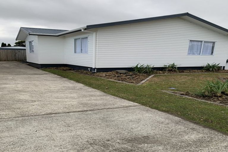 Photo of property in 41 Whitby Avenue, Whitianga, 3510