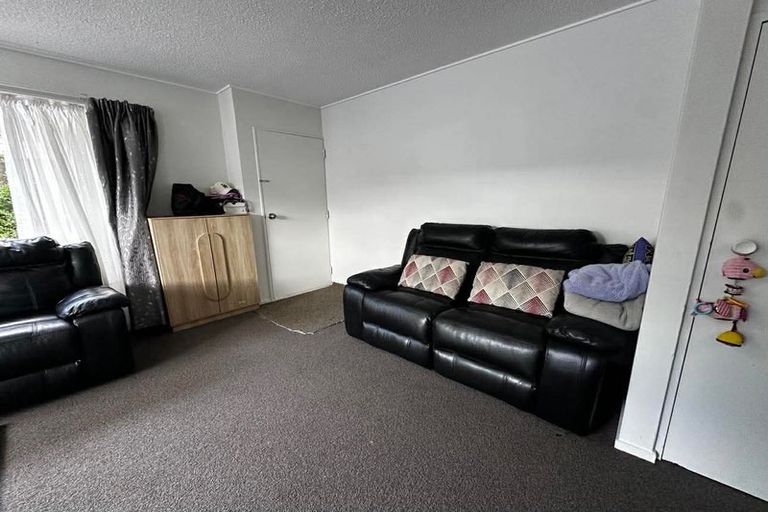 Photo of property in 3/1232 High Street, Taita, Lower Hutt, 5011