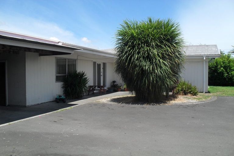 Photo of property in 2/162 Porchester Road, Papakura, 2110