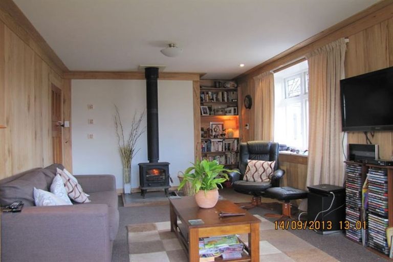 Photo of property in 46 Dick Street, Reefton, 7830