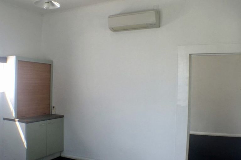 Photo of property in 15 Worcester Street, West End, Palmerston North, 4410