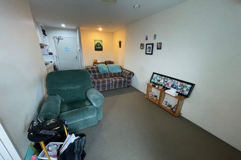 Photo of property in 401/17 Osterley Way, Manukau, Auckland, 2104