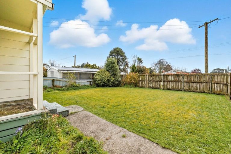 Photo of property in 42 Alfredton Road, Eketahuna, 4900