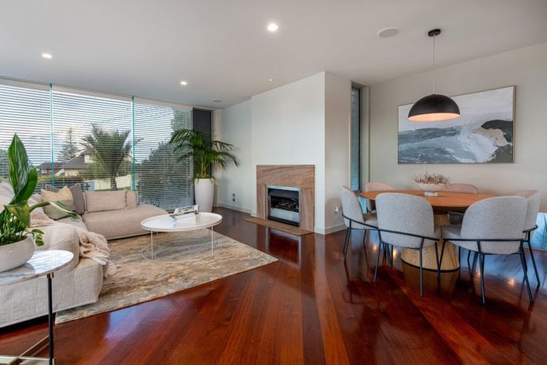 Photo of property in 3a Kowhai Road, Mairangi Bay, Auckland, 0630