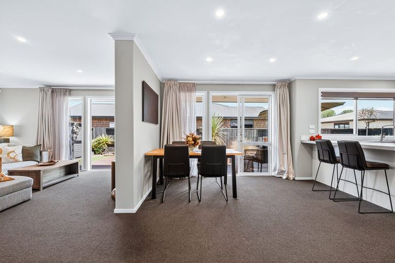 Photo of property in 22 Huka Heights Drive, Rangatira Park, Taupo, 3330