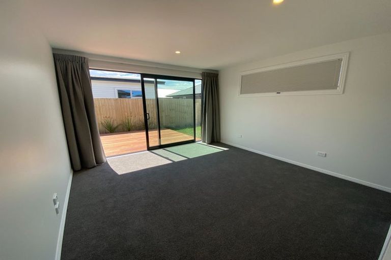 Photo of property in 9 Mackinnon Street, Marshland, 8083