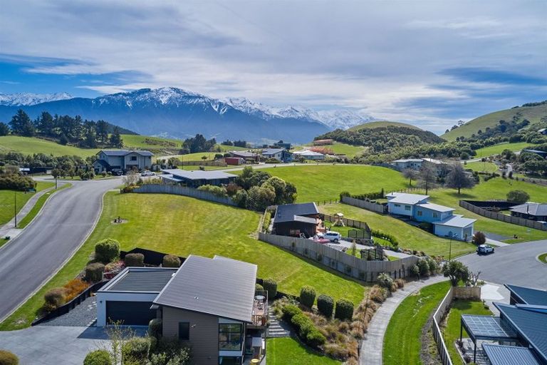 Photo of property in 24 Greenburn Way, Kaikoura Flat, Kaikoura, 7371