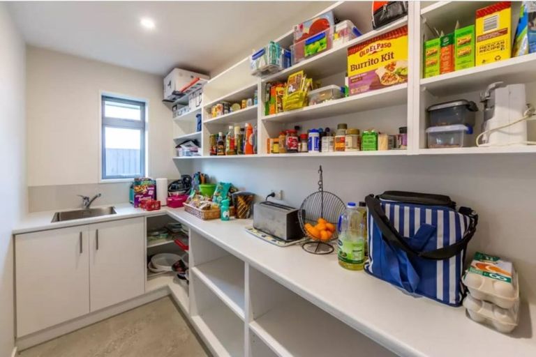 Photo of property in 50 Burnham School Road, Rolleston, 7614