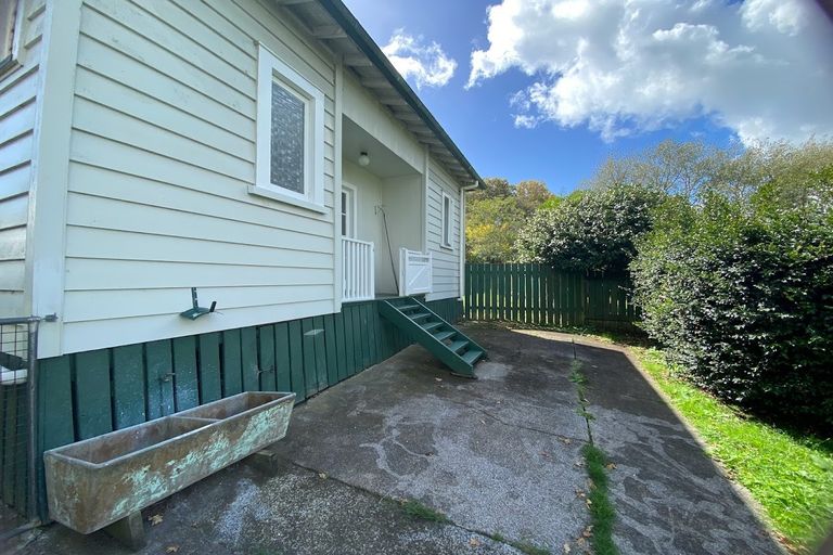 Photo of property in 284 Hingaia Road, Karaka, Papakura, 2580
