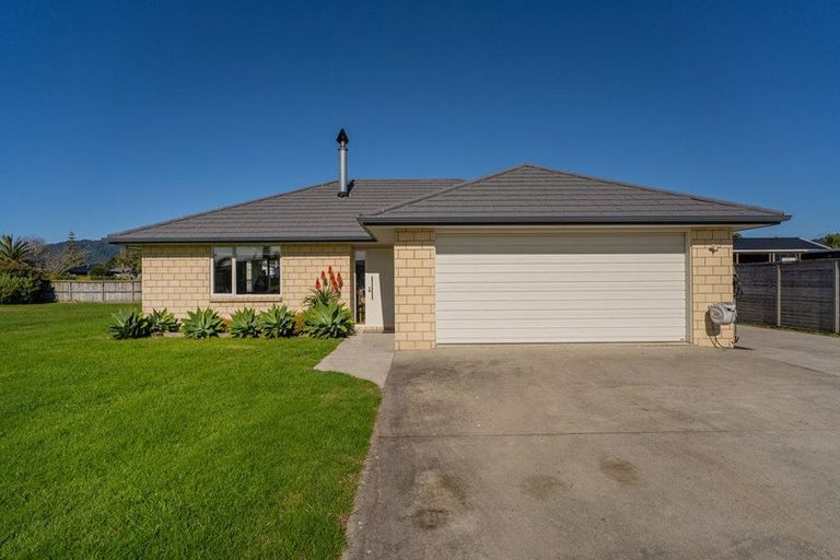 Photo of property in 36 Tairua Palms Place, Tairua, 3508