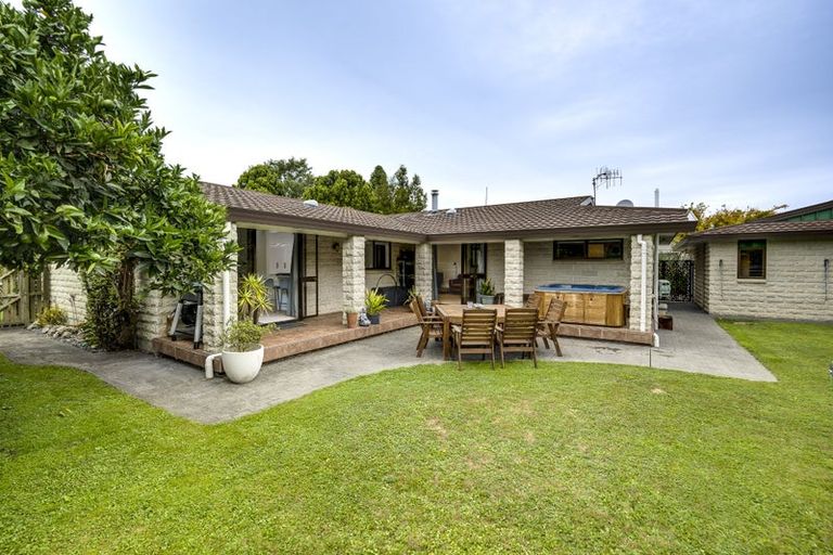 Photo of property in 54 Allens Lane, Clive, 4102